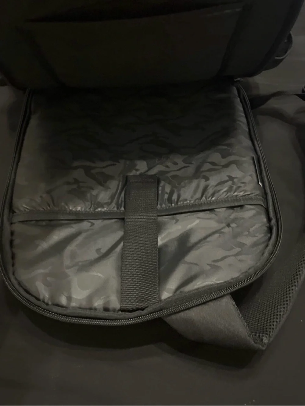 solo Black Men's Commuter Backpack